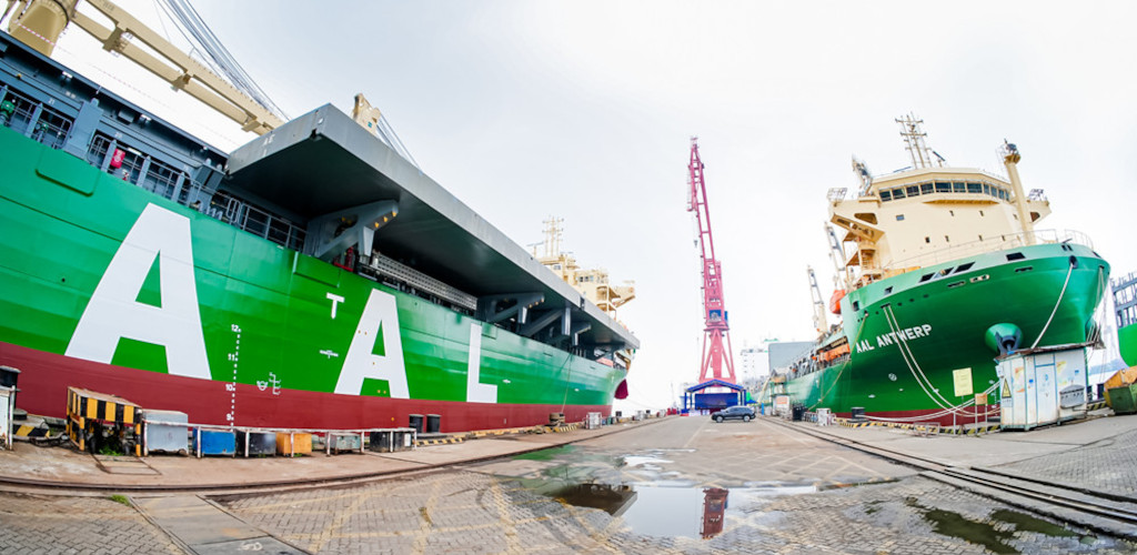 AAL’s Third ‘Super B-Class’ Vessel Sets Sail (video)