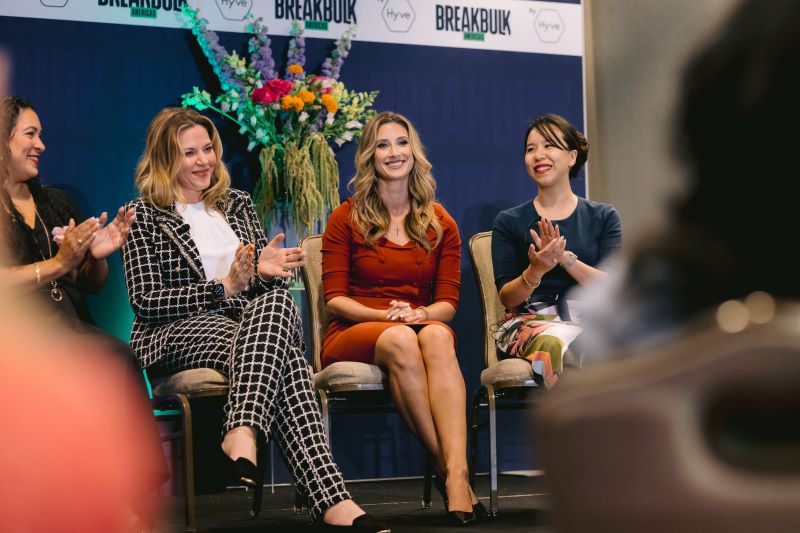 Women in Breakbulk Lounge