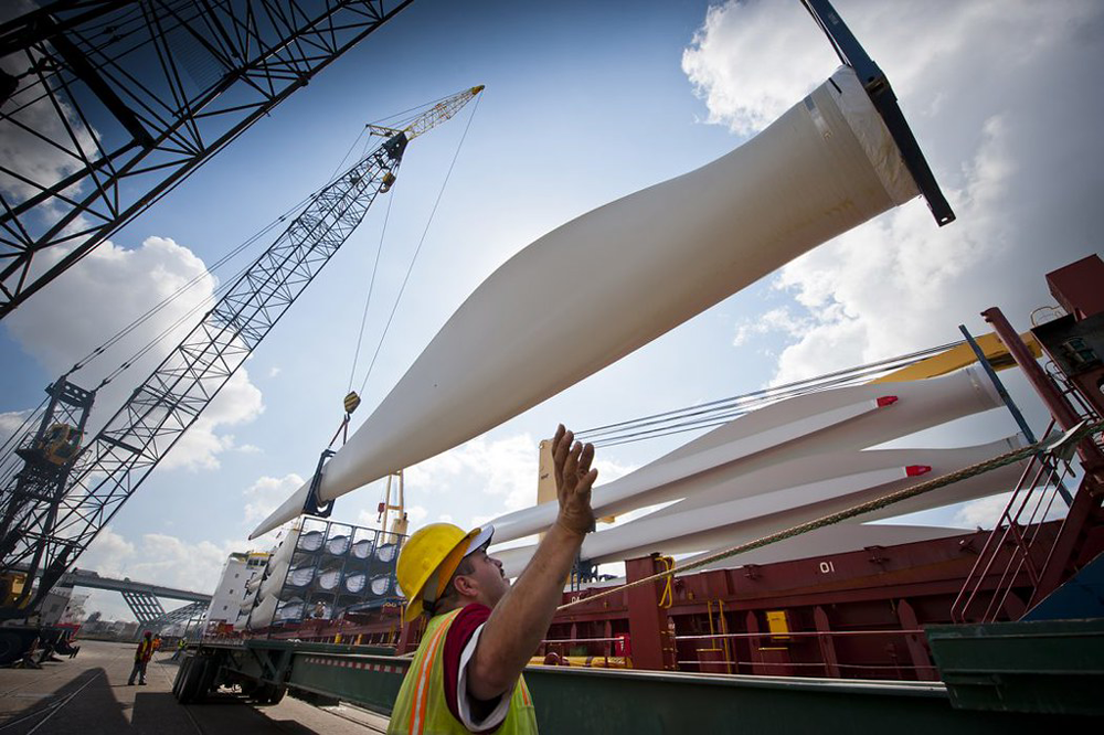 Freight forwarders and carriers are picking up contracts in Latin America's renewables sector.