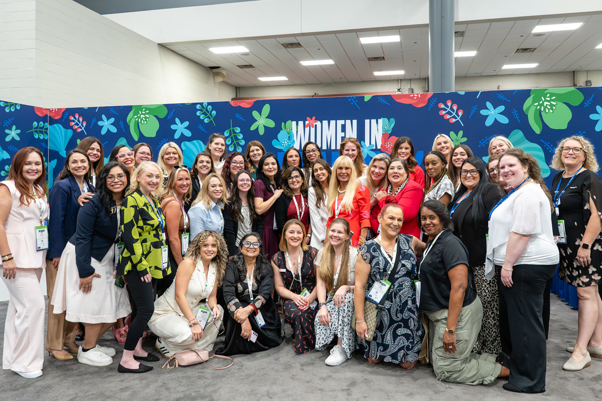 Women in Breakbulk Lounge