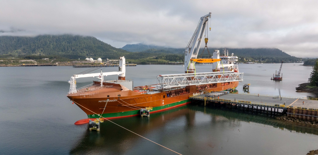 BigLift Completes 10-Voyage REEF Heavy-Lift Campaign