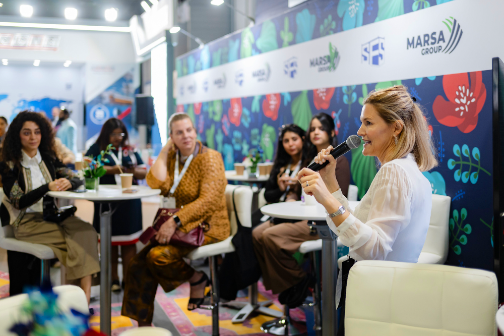 Women in Breakbulk Lounge
