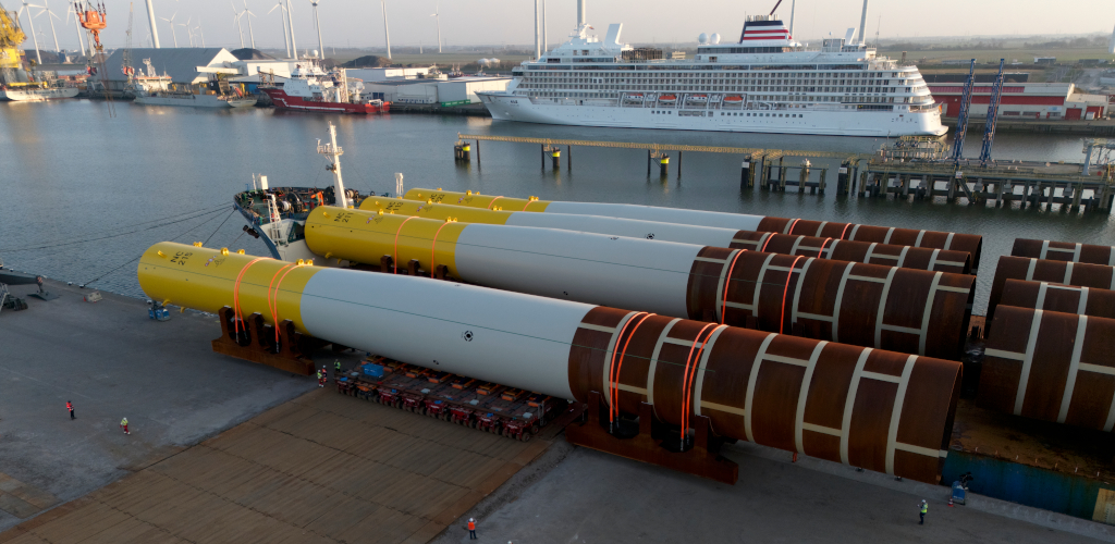 Eemshaven Receives First Monopiles for Nordseecluster A