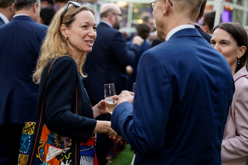 Collaborer avec les autres parties prenantes parmi les acheteurs en aval