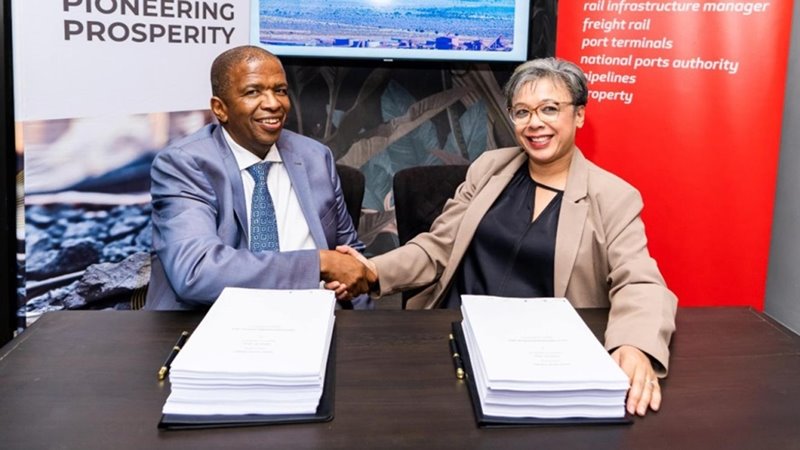 Transnet and Tshipi é Ntle Manganese Mining secure 10 year MECA3